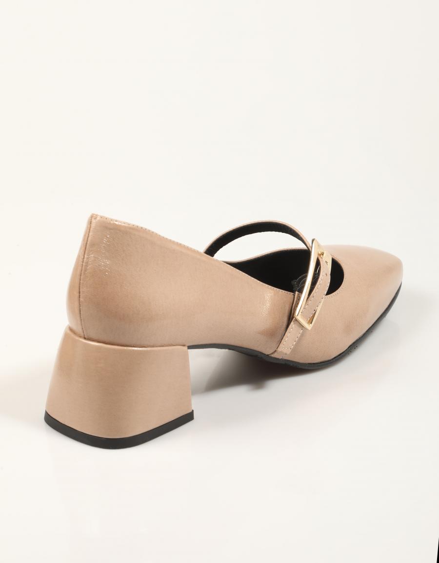 ZAPATOS REBECCA HOPE 2720G en color Beige