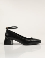 ZAPATOS REBECCA HOPE 2735G en color Negro