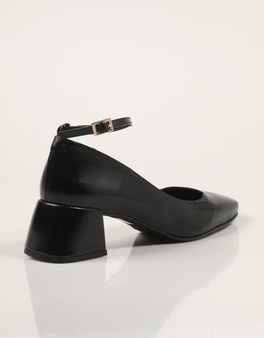 ZAPATOS REBECCA HOPE 2735G en color Negro