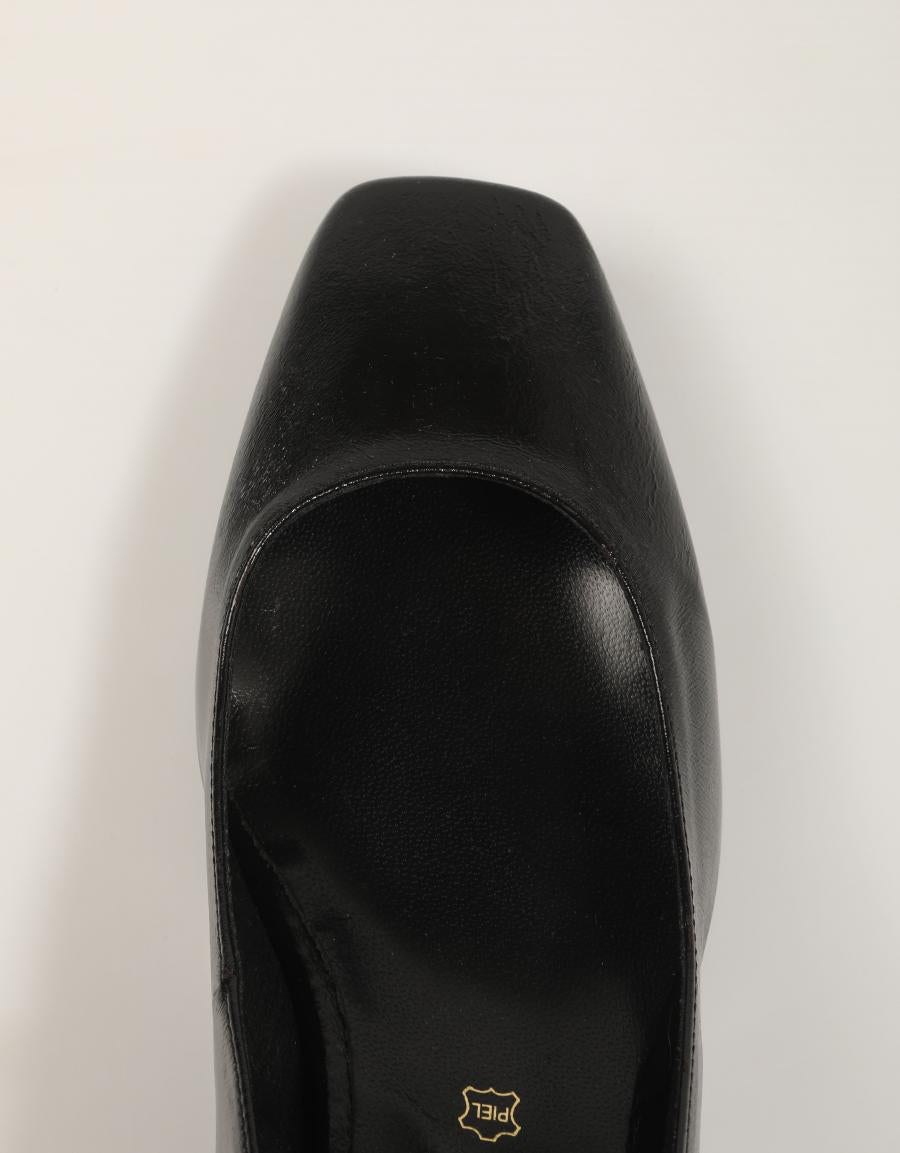 ZAPATOS REBECCA HOPE 2735G en color Negro