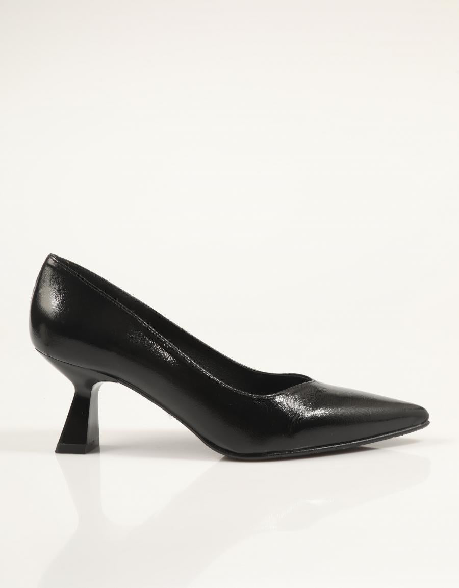 ZAPATOS REBECCA HOPE 2333B en color Negro