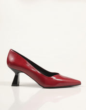ZAPATOS REBECCA HOPE 2333B en color Burdeos