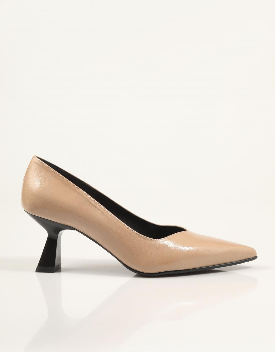 ZAPATOS REBECCA HOPE 2333B en color Beige