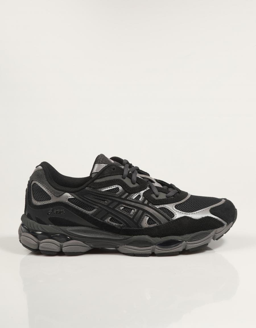 ZAPATILLAS ASICS GER NYC en color Negro