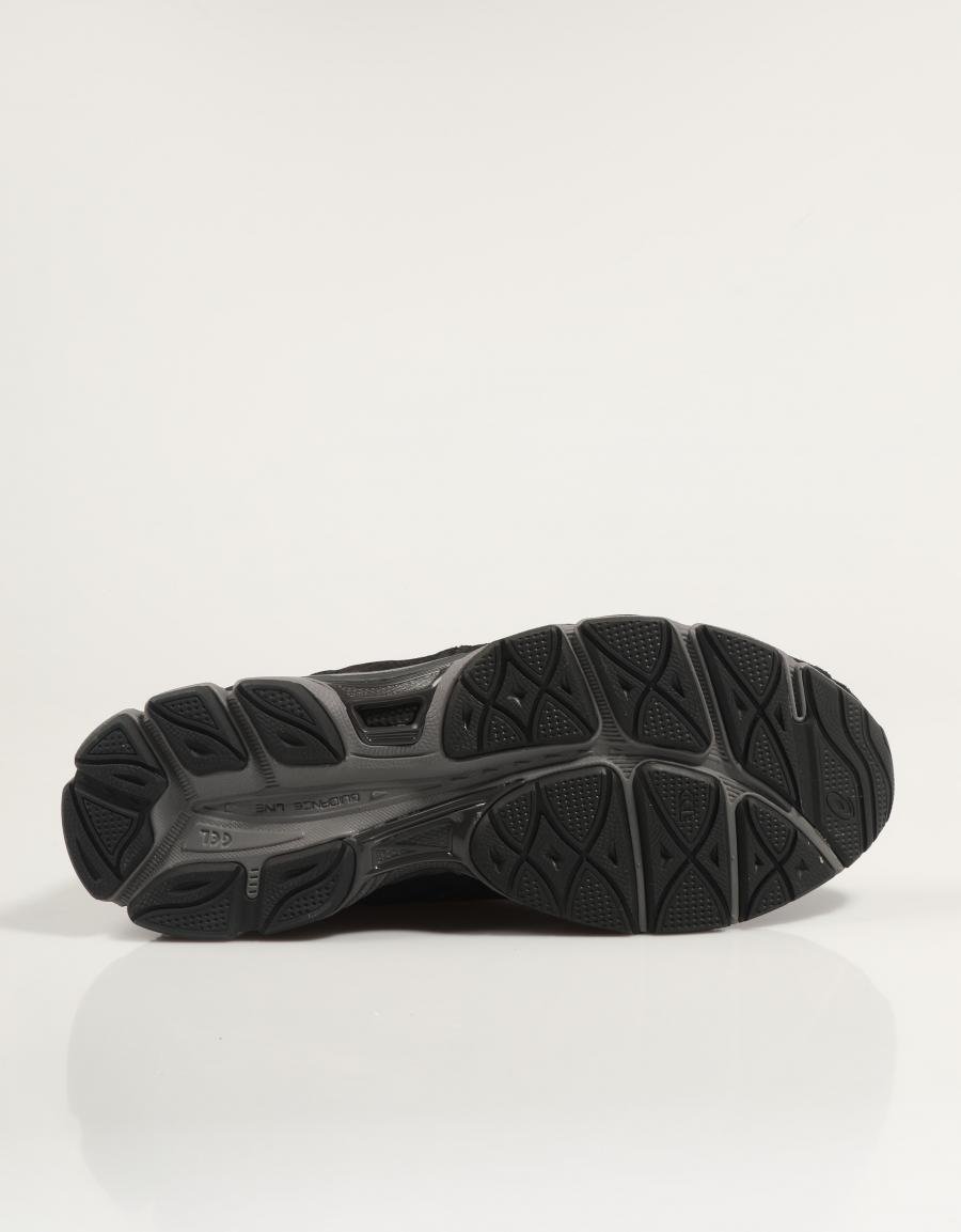 ZAPATILLAS ASICS GER NYC en color Negro
