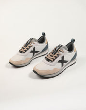 ZAPATILLAS MUNICH UM en color Gris