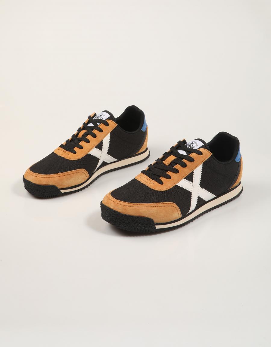 ZAPATILLAS MUNICH RIBER en color Negro