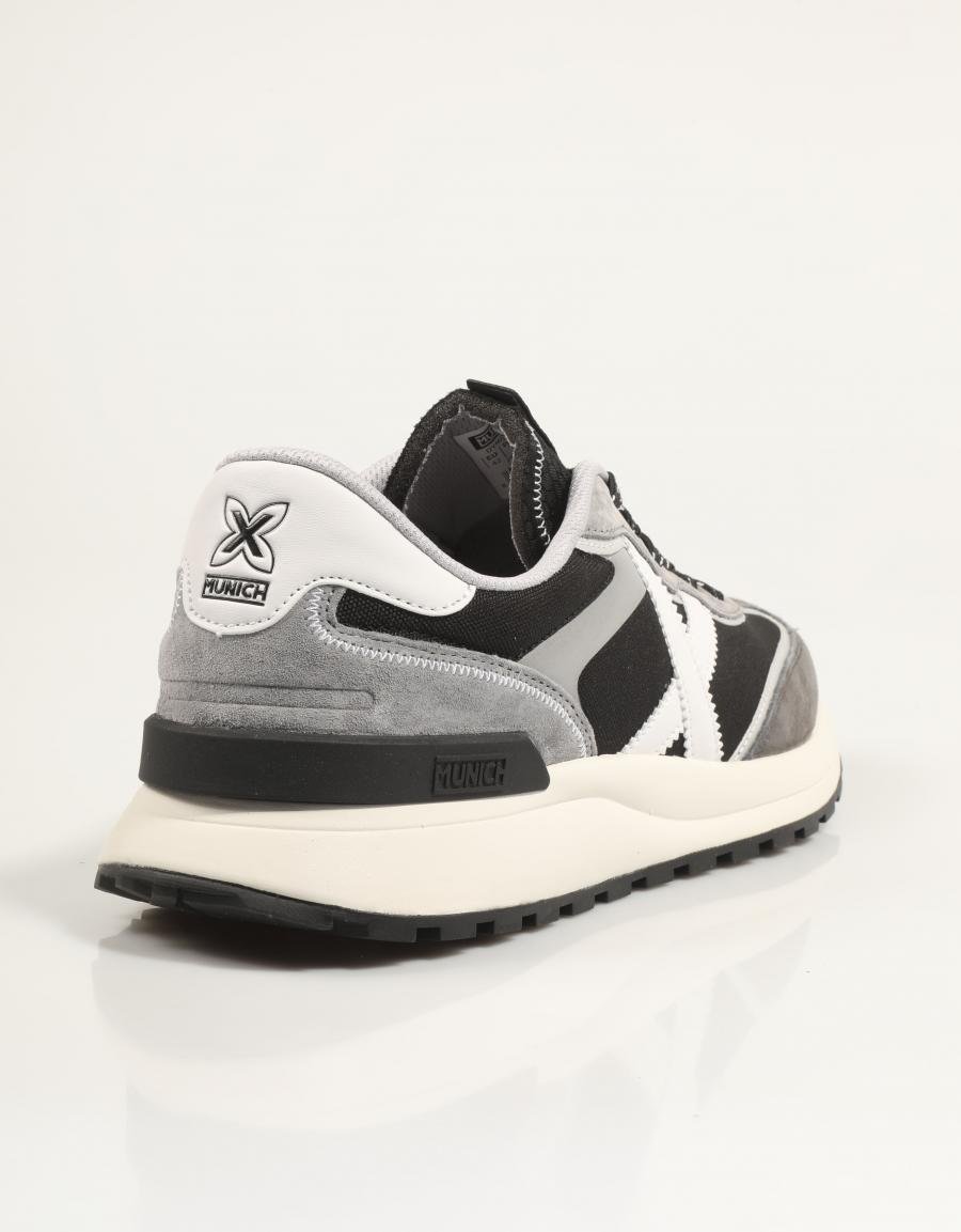 ZAPATILLAS MUNICH DYNAMIX en color Negro