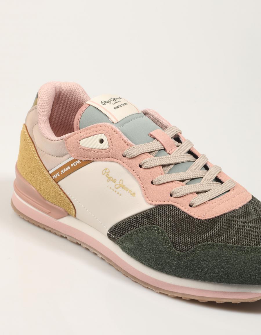 ZAPATILLAS PEPE JEANS LONDON BET G PGS400007 en color Kaki