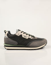 ZAPATILLAS PEPE JEANS FOSTER en color Negro
