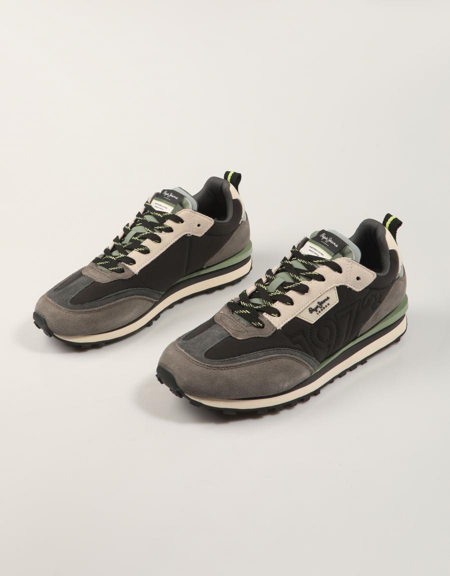 ZAPATILLAS PEPE JEANS FOSTER en color Negro
