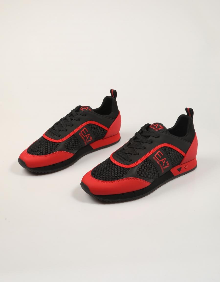ZAPATILLAS ARMANI EA7 ZAPATILLA MALLA en color Rojo