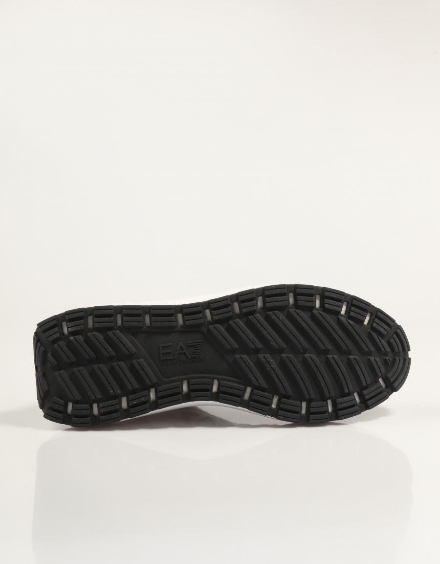 ZAPATILLAS ARMANI EA7 ZAPATILLA WADER MALLA en color Kaki
