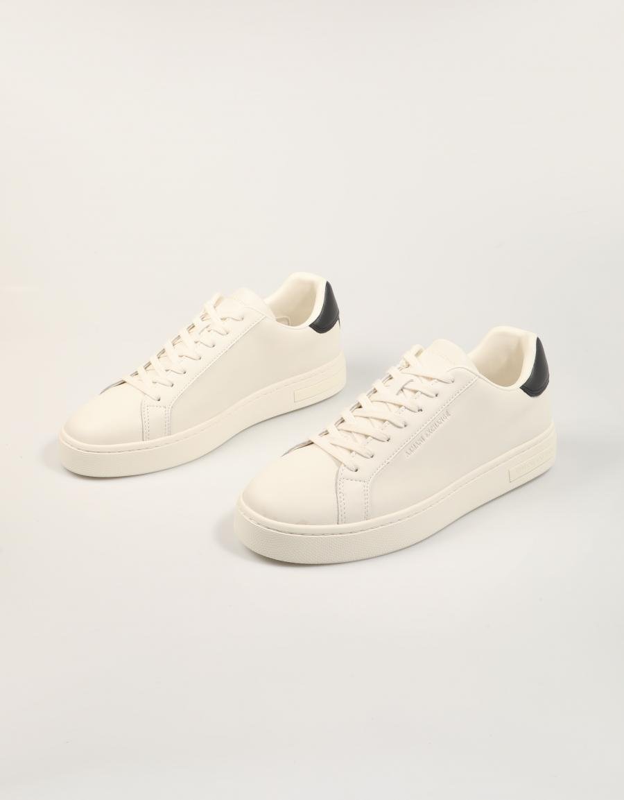 ZAPATILLAS ARMANI EXCHANGE SNEAKER LONDON ACTION LEATHER en color Blanco