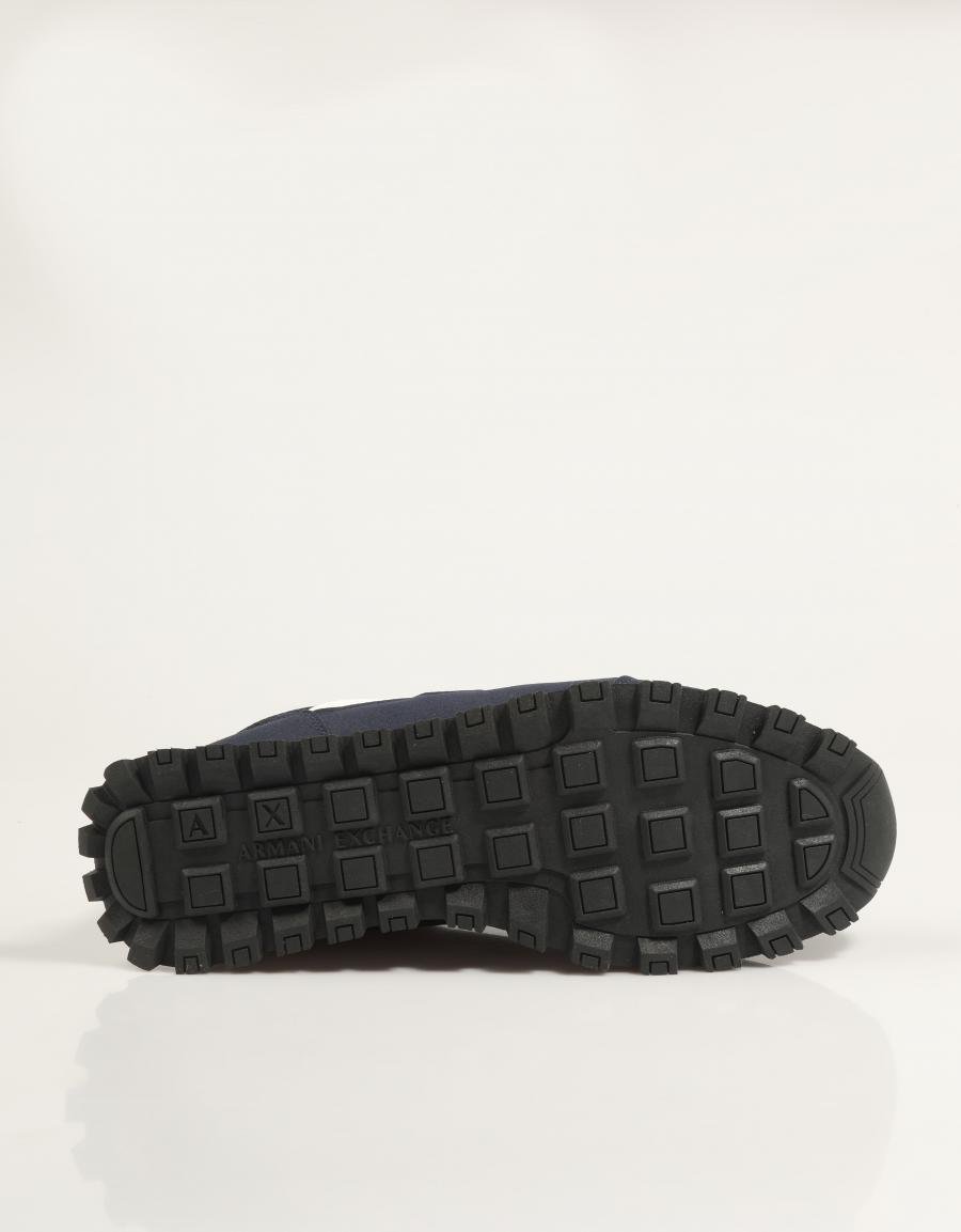 ZAPATILLAS ARMANI EXCHANGE SNEAKER DROP MICROSUEDE MESH en color Azul marino