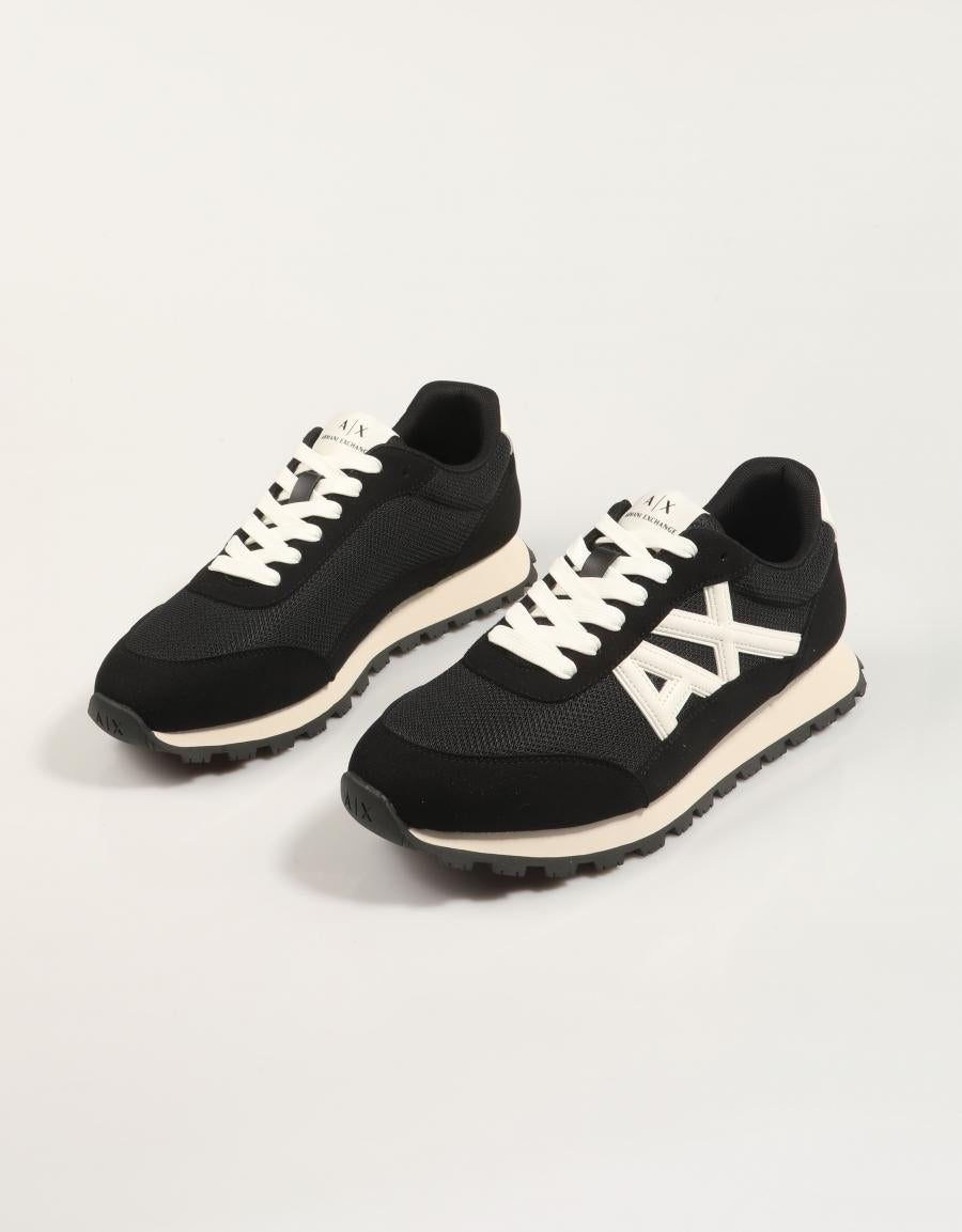ZAPATILLAS ARMANI EXCHANGE SNEAKER DROP MICROSUEDE MESH en color Negro