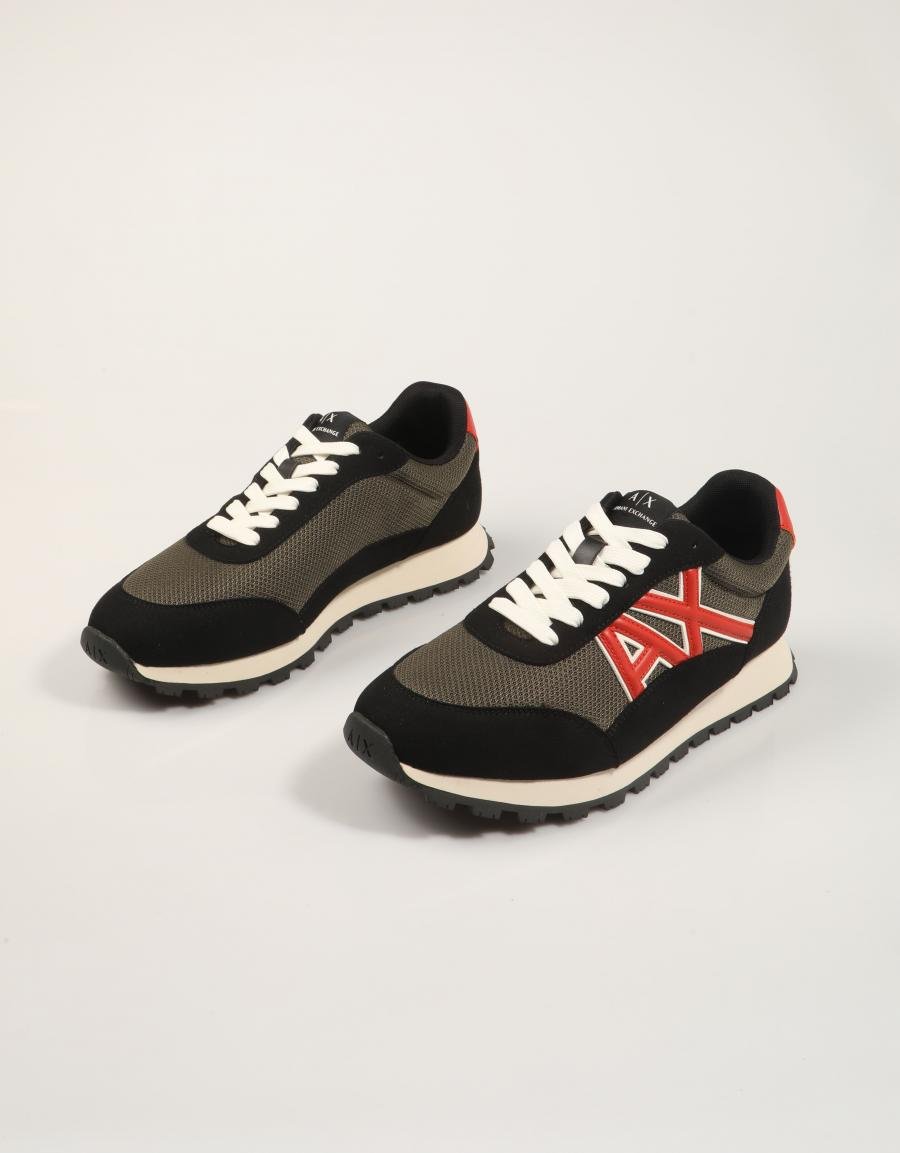 ZAPATILLAS ARMANI EXCHANGE SNEAKER DROP MICROSUEDE MESH en color Kaki