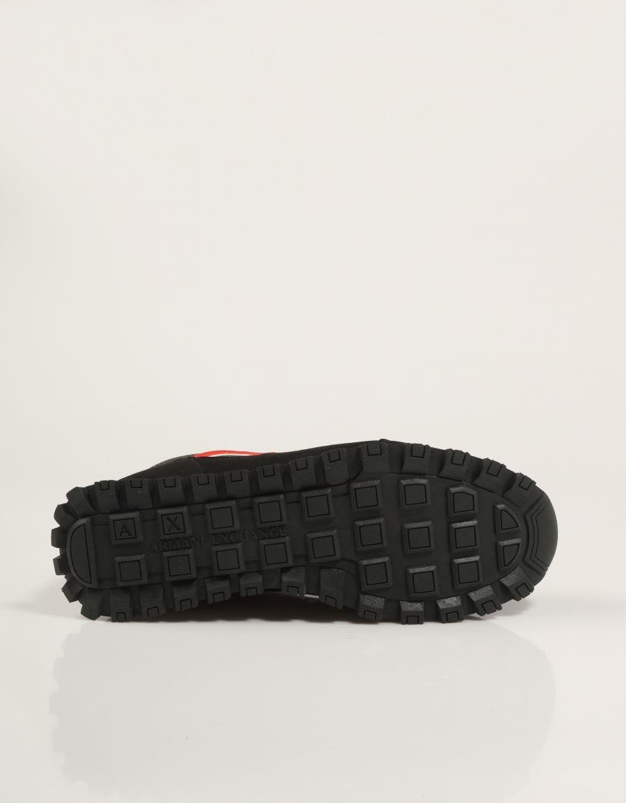 ZAPATILLAS ARMANI EXCHANGE SNEAKER DROP MICROSUEDE MESH en color Kaki