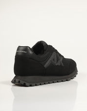 ZAPATILLAS ARMANI EXCHANGE XM001960 en color Negro