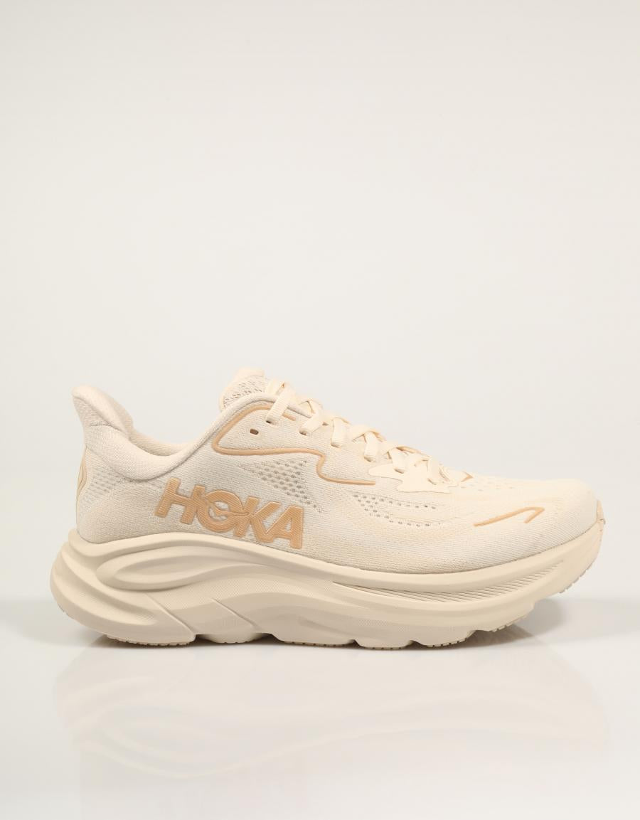 ZAPATILLAS HOKA CLIFTON 10 WOMAN en color Beige