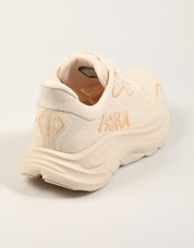 ZAPATILLAS HOKA CLIFTON 10 WOMAN en color Beige