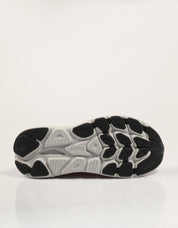 ZAPATILLAS HOKA CLIFTON 10 en color Fuxia