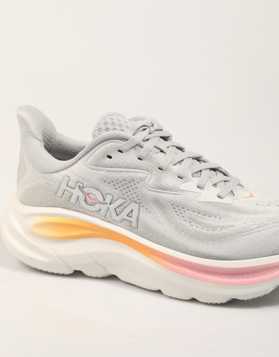 ZAPATILLAS HOKA CLIFTON 10 en color Gris
