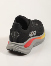 ZAPATILLAS HOKA CLIFTON 10 en color Negro