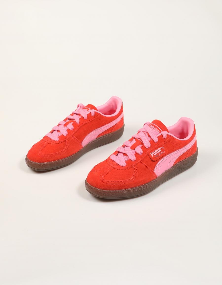 ZAPATILLAS PUMA PALERMO en color Rojo