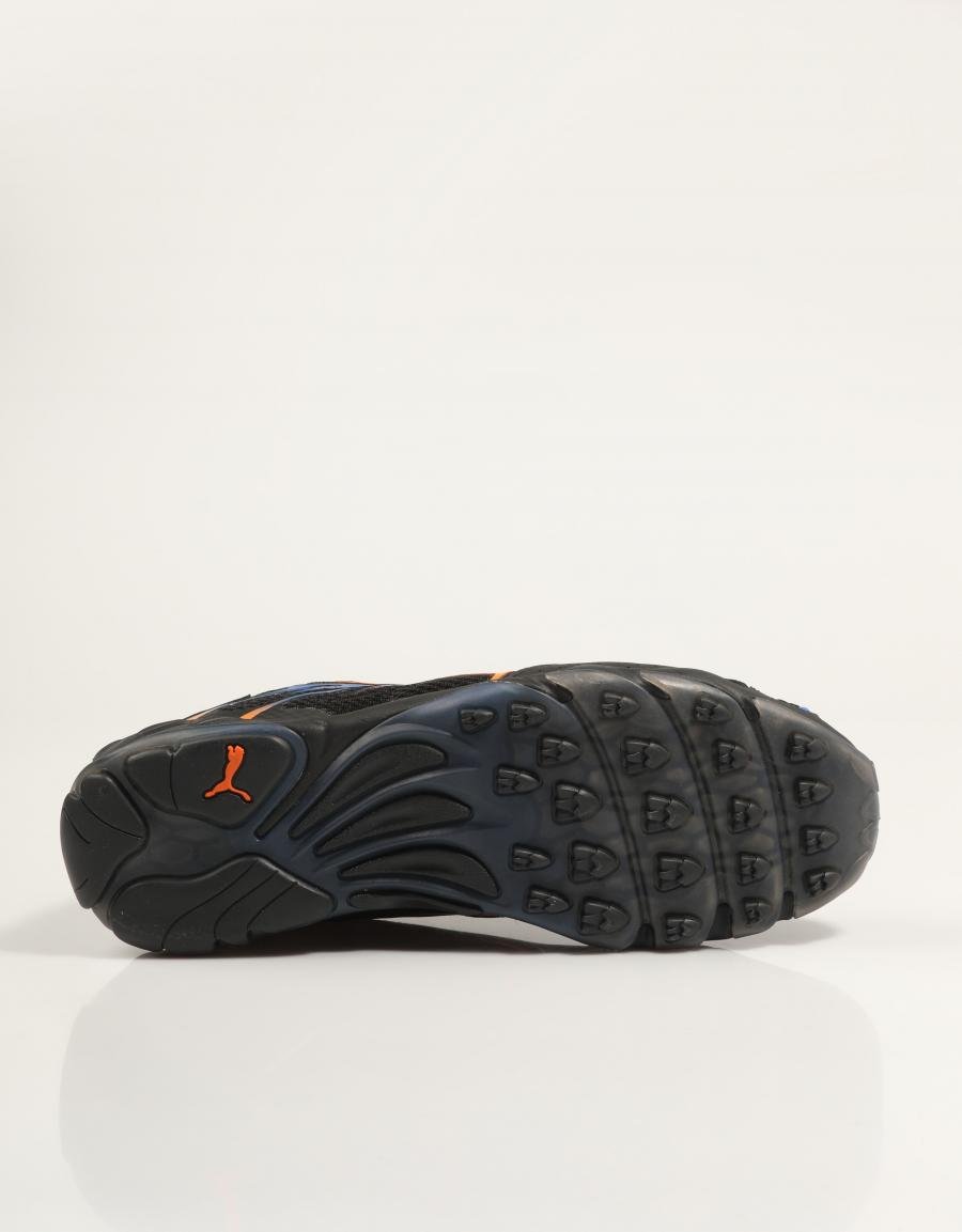 ZAPATILLAS PUMA INHALE en color Negro