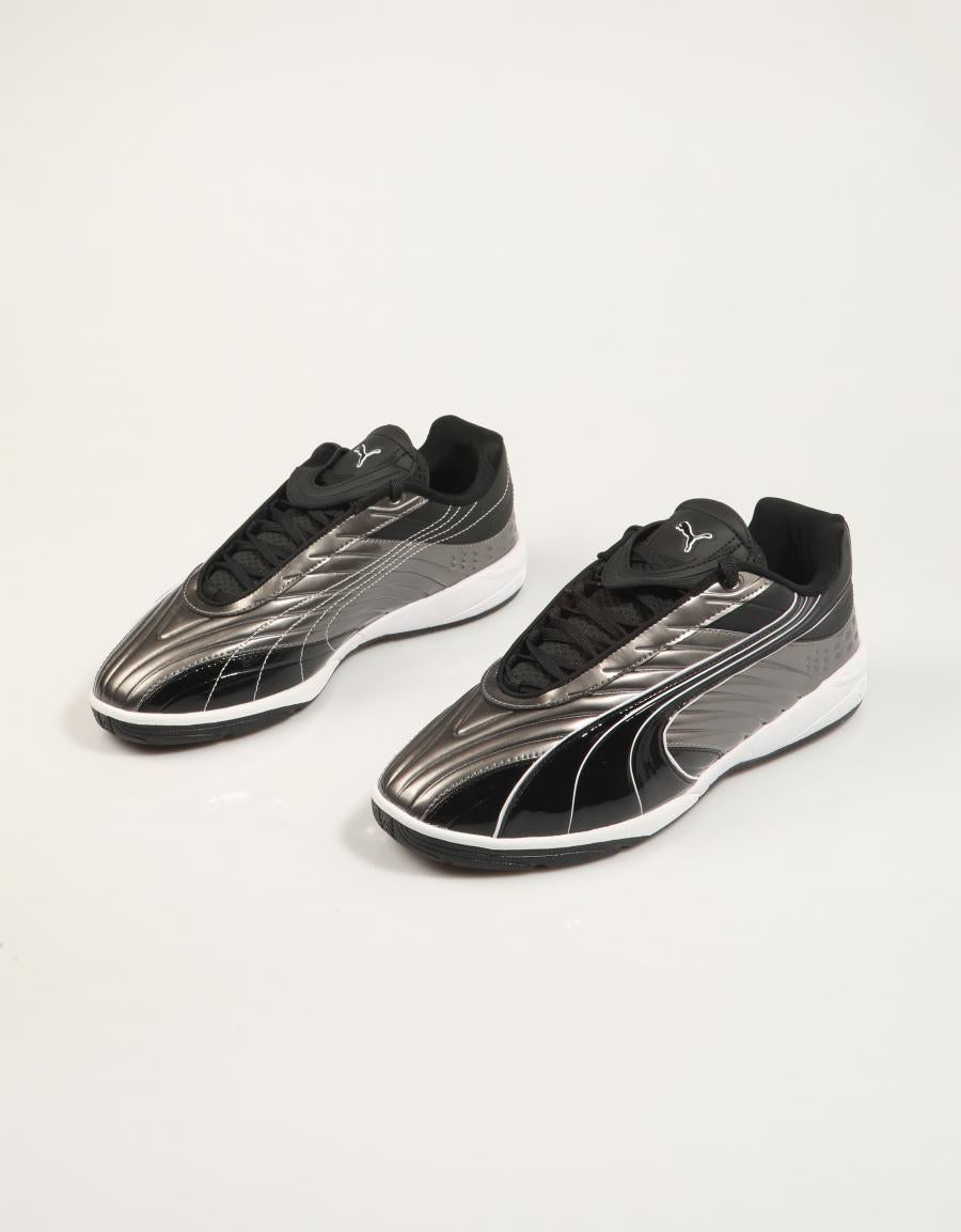 ZAPATILLAS PUMA V1PER en color Plata