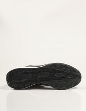 ZAPATILLAS PUMA V1PER en color Plata