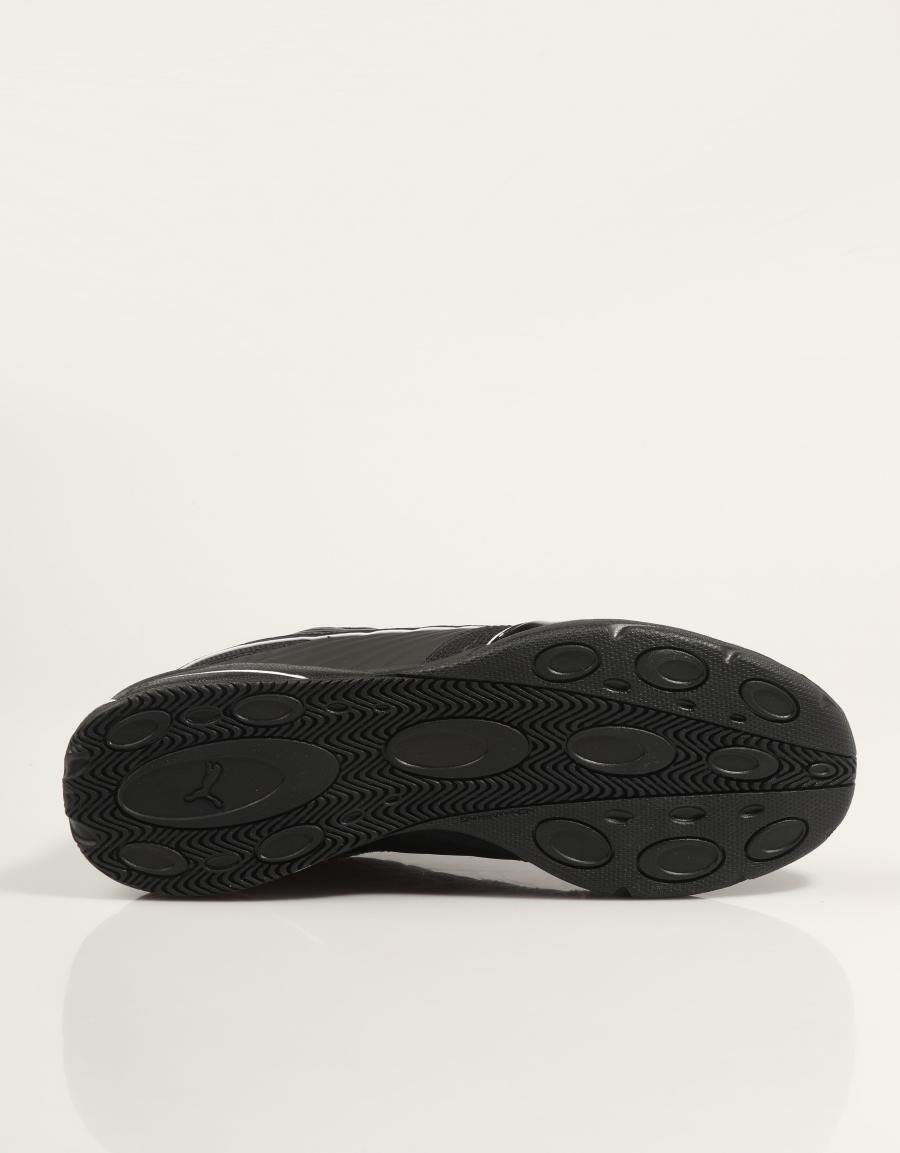 ZAPATILLAS PUMA V1PER en color Negro
