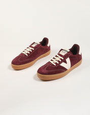ZAPATILLAS VICTORIA 1126218 en color Burdeos