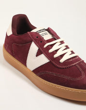 ZAPATILLAS VICTORIA 1126218 en color Burdeos