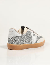 ZAPATILLAS VICTORIA 1126223 en color Plata