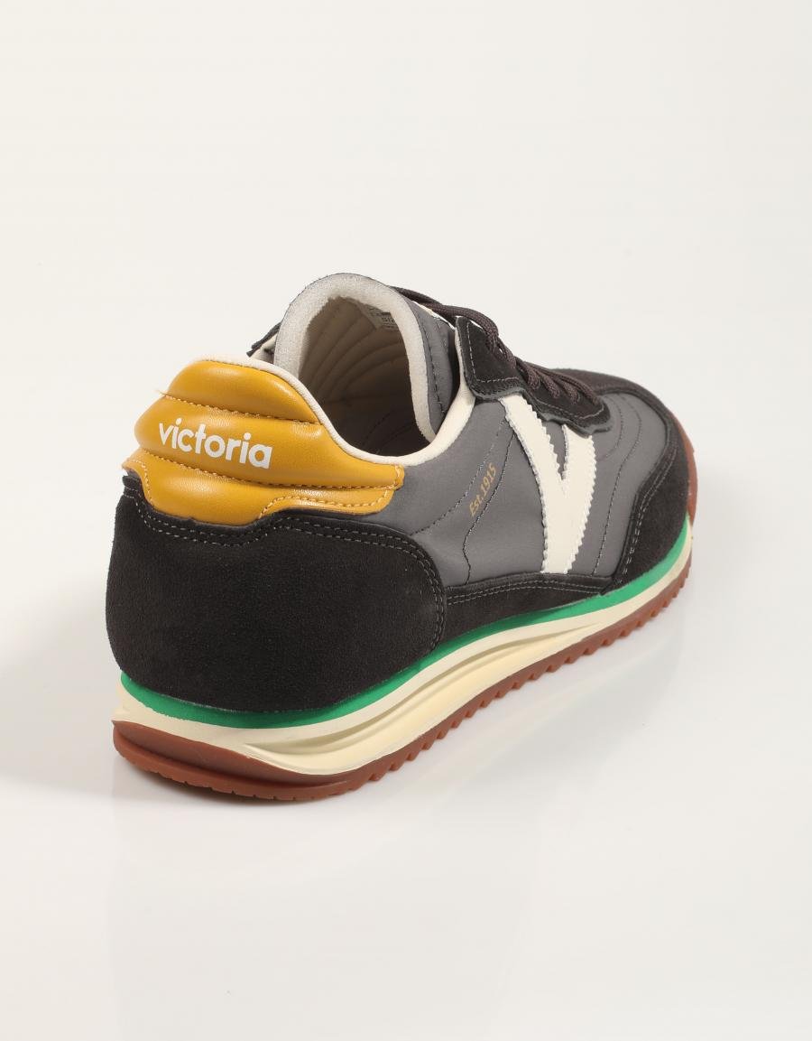 ZAPATILLAS VICTORIA 1158100 en color Negro