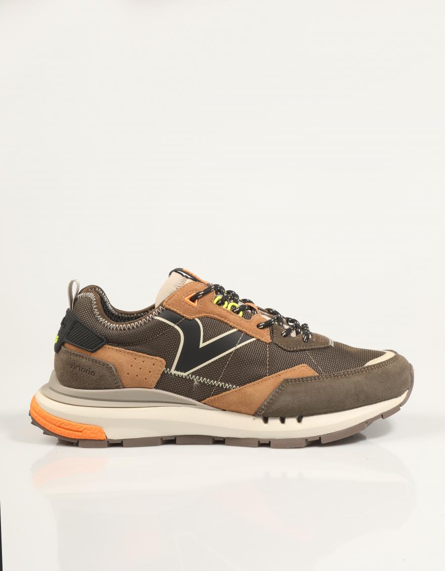 ZAPATILLAS VICTORIA WING EVO TECH 8811104 en color Marron