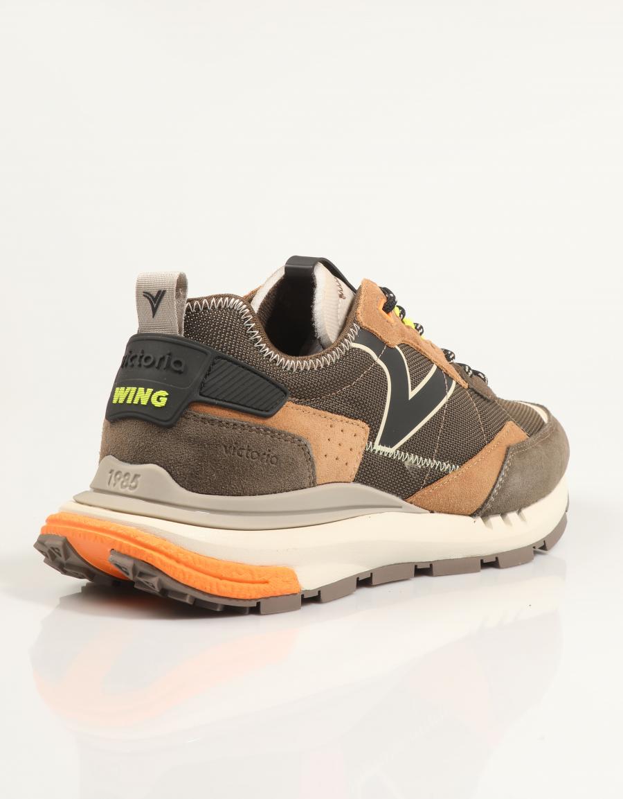 ZAPATILLAS VICTORIA WING EVO TECH 8811104 en color Marron
