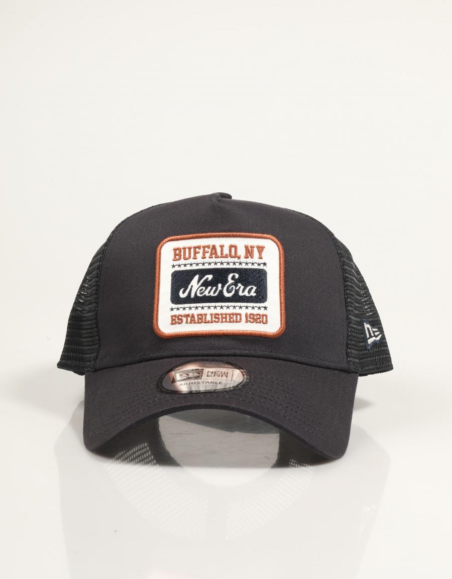 GORRA NEW ERA TRUCKER en color Azul marino