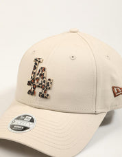 GORRA NEW ERA 9FORTY en color Beige