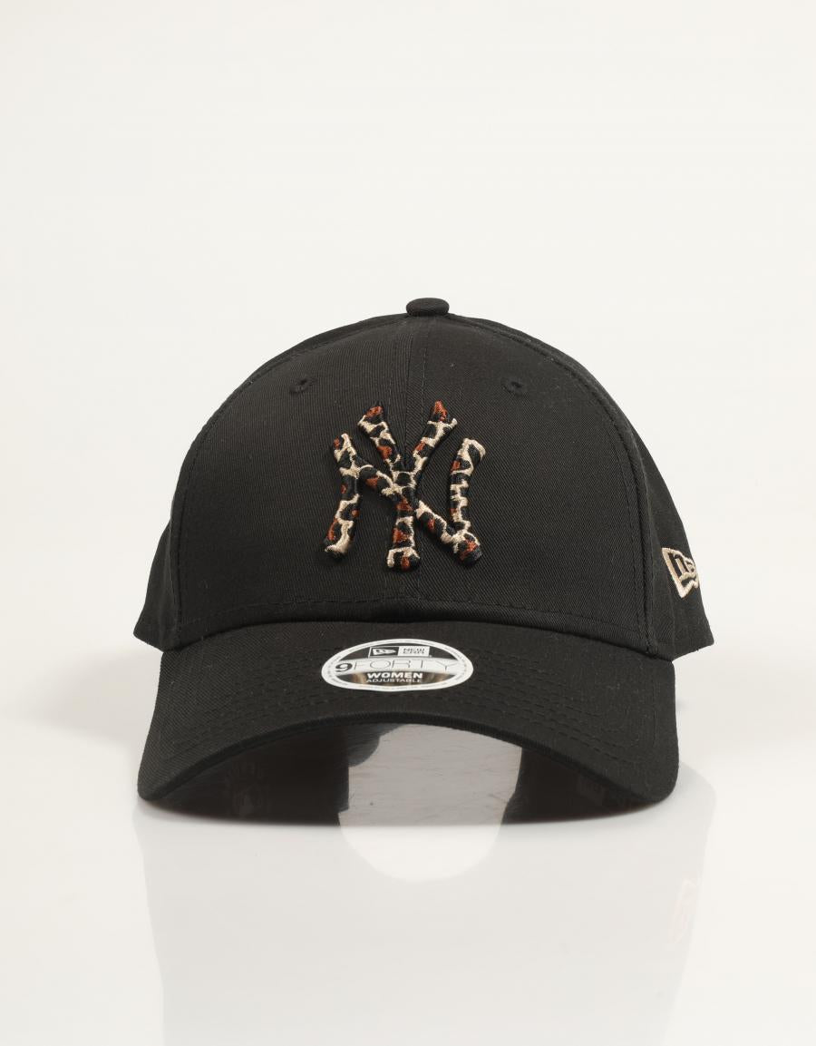 GORRA NEW ERA 9FORTY en color Negro