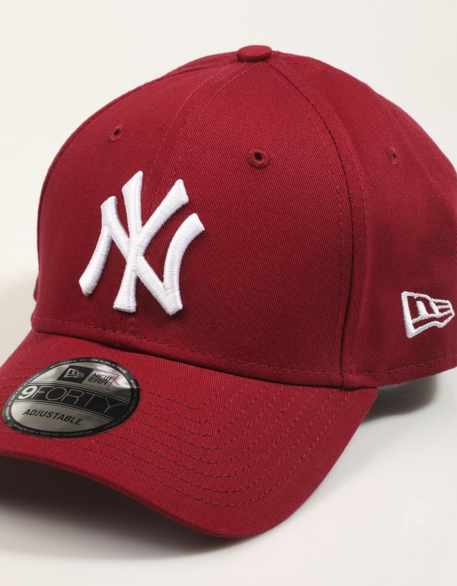 GORRA NEW ERA 9FORTY 80636012 en color Burdeos
