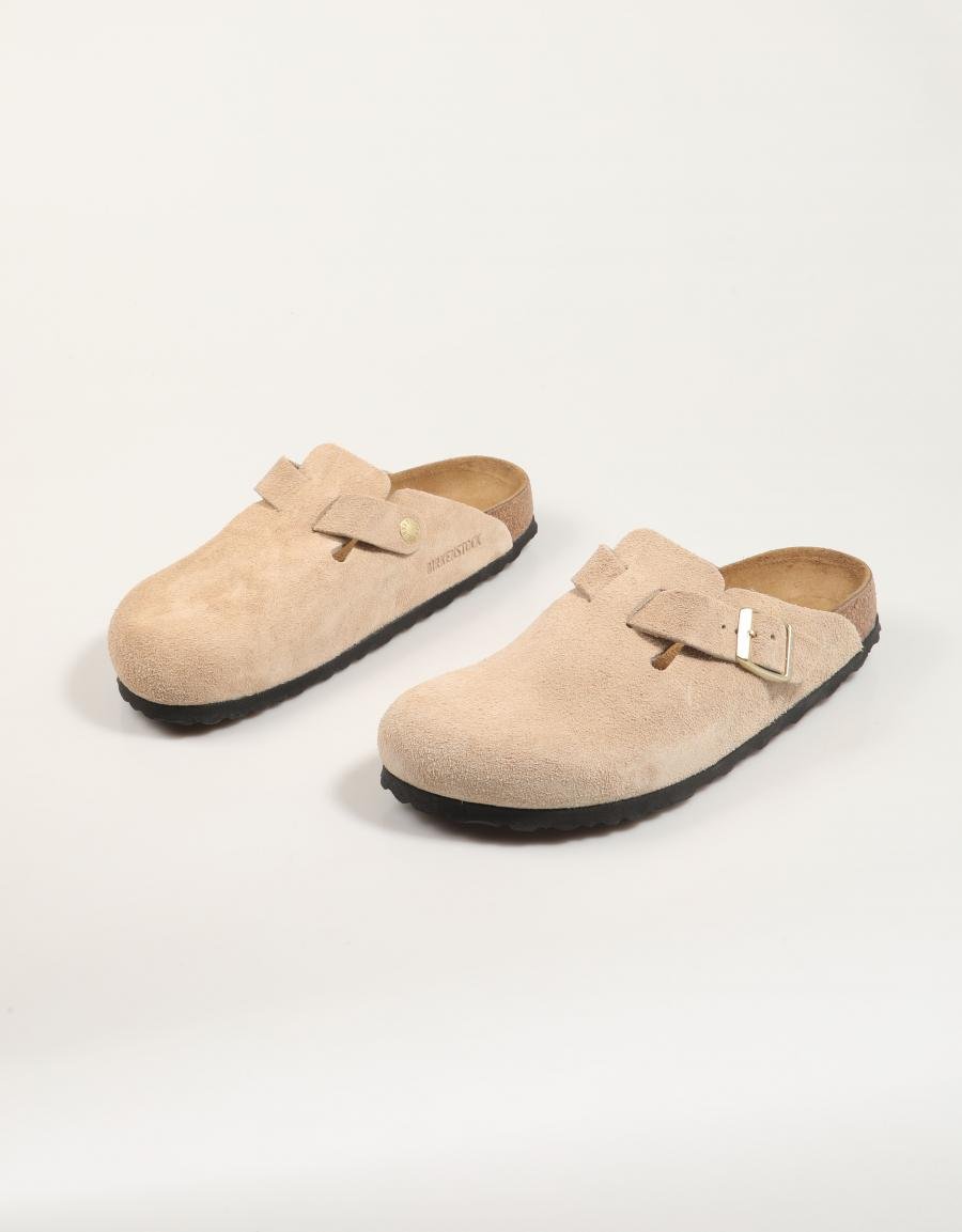 SANDALIAS BIRKENSTOCK BOSTON LEVE en color Beige