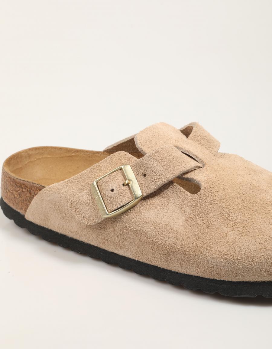 SANDALIAS BIRKENSTOCK BOSTON LEVE en color Beige