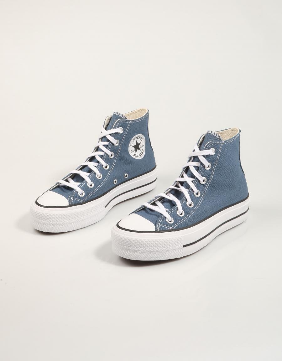 ZAPATILLAS CONVERSE CHUCK TAYLOR ALL STAR LIFT en color Rojo