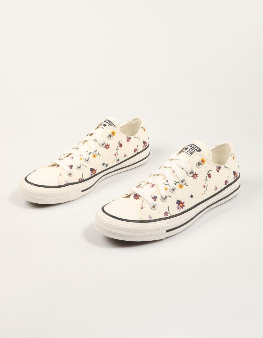 ZAPATILLAS CONVERSE CHUCK TAYLOR ALL STAR en color Blanco
