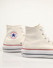 ZAPATILLAS CONVERSE CHUCK TAYLOR ALL STAR LIFT en color Hielo