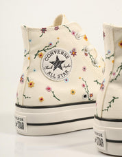 ZAPATILLAS CONVERSE CHUCK TAYLOR ALL STAR LIFT en color Hielo