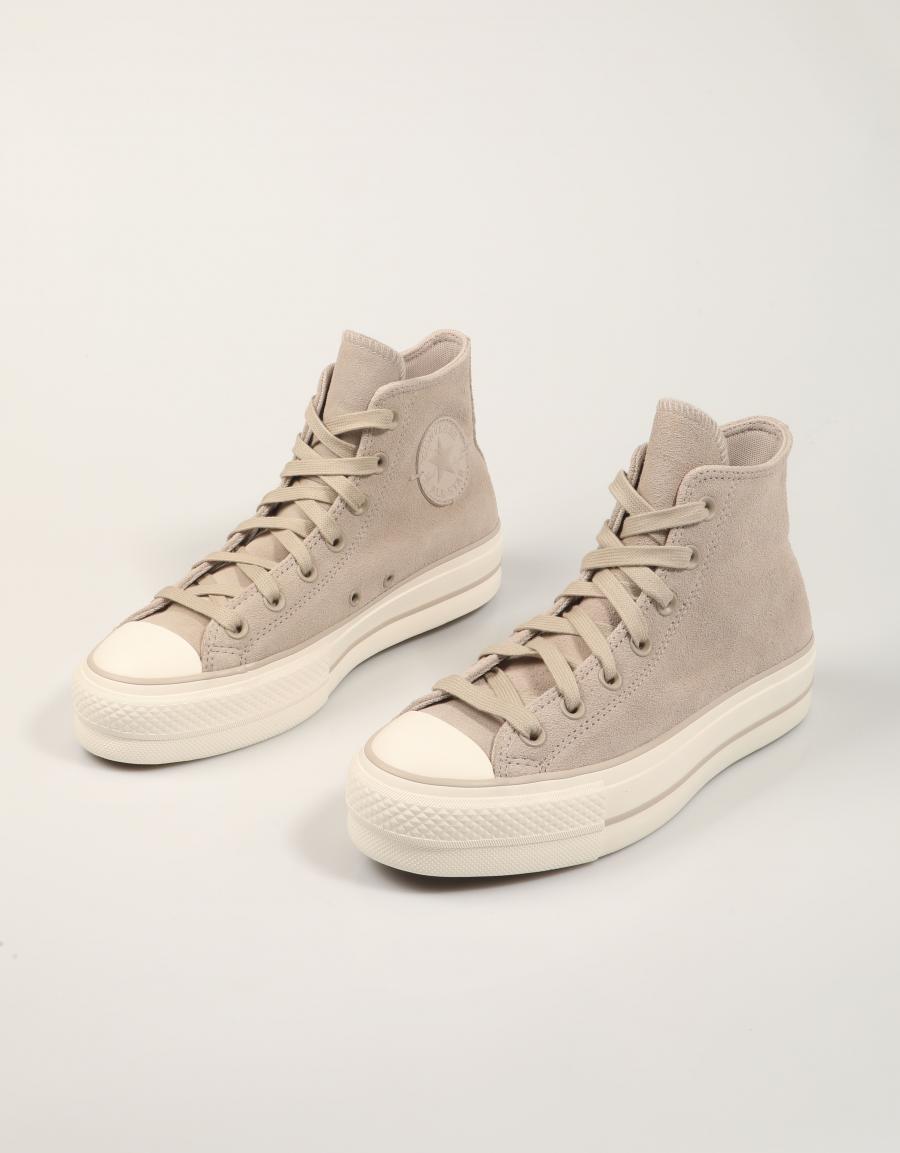 ZAPATILLAS CONVERSE CHUCK TAYLOR ALL STAR LIFT en color Beige